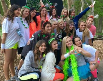 KD Hosts Glow Run For Prevent Child Abuse America